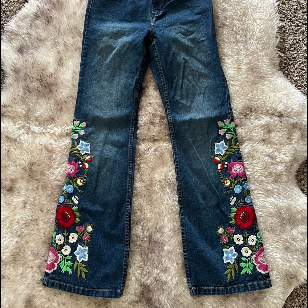 Jean Boston Proper  size 8